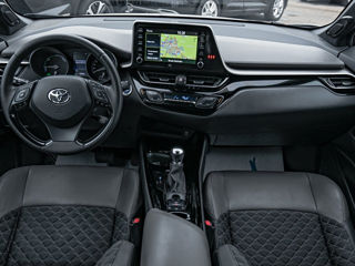 Toyota C-HR foto 7