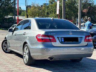 Mercedes E-Class foto 3