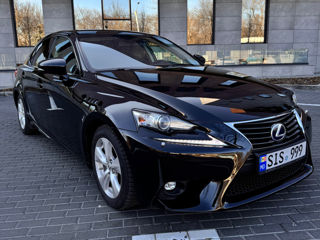 Lexus IS Series