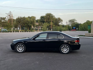 BMW 7 Series foto 8