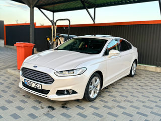 Ford Mondeo foto 4