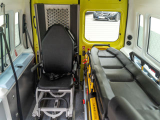 Ford Ambulanta foto 18