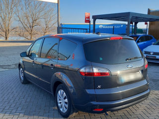 Ford S-Max foto 3