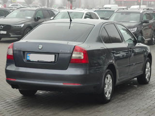 Skoda Octavia foto 3