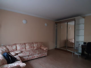 Apartament cu 1 cameră, 38 m², Centru, Chișinău foto 2