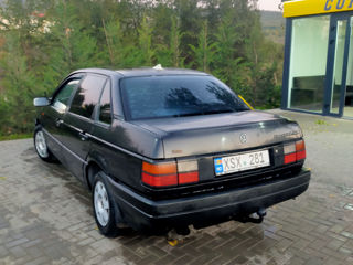 Volkswagen Passat foto 3