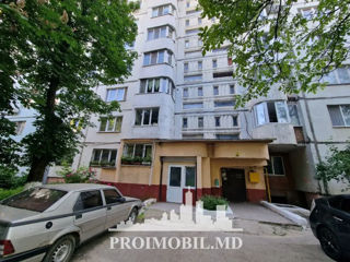 Apartament cu 2 camere, 60 m², Botanica, Chișinău foto 13