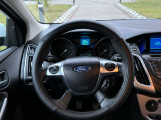 Ford Focus foto 8