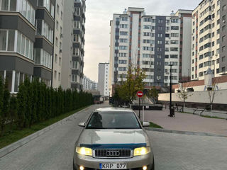 Audi A4 foto 1