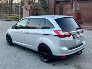 Ford Grand C-MAX foto 3