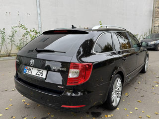 Skoda Superb foto 16