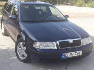 Skoda Octavia foto 2