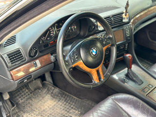 BMW 7 Series foto 9