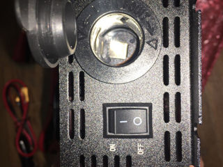 Инвертер 12В/ 220В 3000 Вт 4 USB разъема foto 3