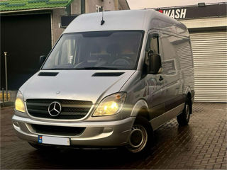 Mercedes Sprinter foto 2