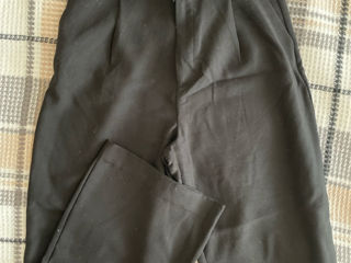 Черные женские брюки Zara размер s