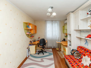 Apartament cu 3 camere, 121 m², Telecentru, Chișinău foto 8