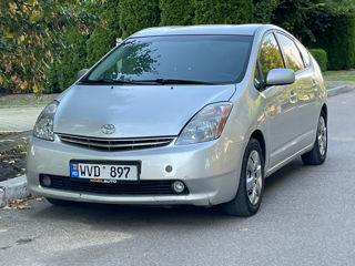 Toyota Prius foto 1