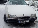 Opel Omega foto 1