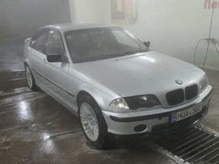 BMW 3 Series foto 2