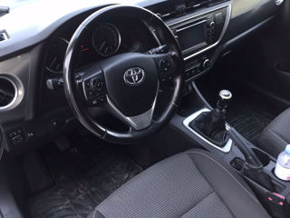 Toyota Auris foto 6