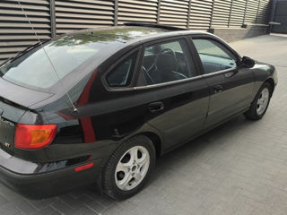 Hyundai Elantra foto 9