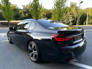 BMW 7 Series foto 4