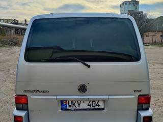 Volkswagen Transporter foto 3