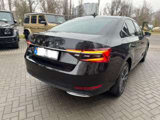 Skoda Superb foto 6