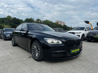 BMW 7 Series foto 3