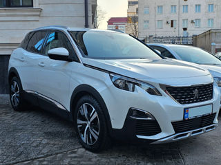 Peugeot 3008 foto 1