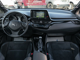 Toyota C-HR foto 6