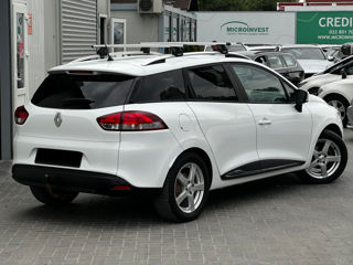 Renault Clio foto 4