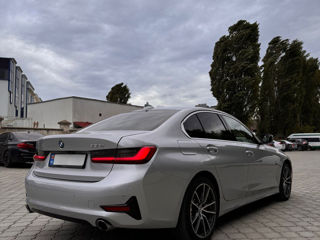 BMW 3 Series foto 4