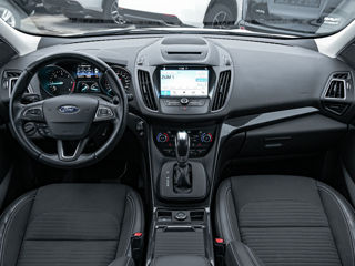 Ford Kuga foto 6