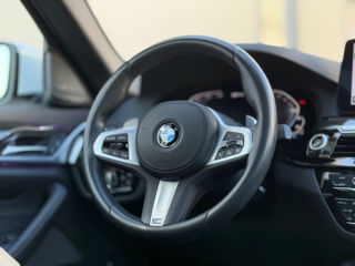 BMW 5 Series foto 7