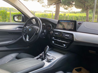 BMW 5 Series foto 8