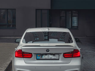 BMW 3 Series foto 4