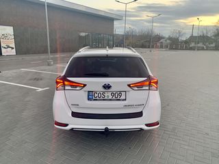 Toyota Auris foto 5