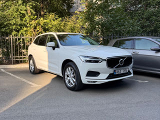 Volvo XC60 foto 2