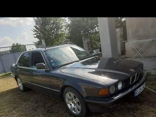 BMW 7 Series foto 3