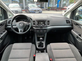 Volkswagen Sharan foto 9