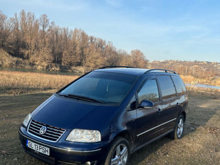 Volkswagen Sharan foto 1