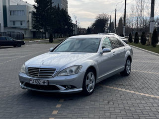 Mercedes S-Class