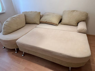 Sofa extensibilă