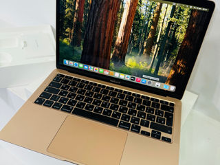 MacBook Air 13.3 M1 (8/256gb) 2021 Ro/Ru