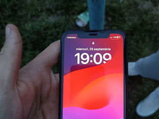 Vând telefon cu 1500de lei urgentâ foto 2