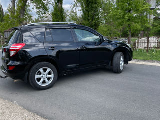 Toyota Rav 4 фото 10