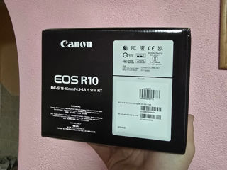 Canon EOS R10 + obiectiv 18-45mm foto 2