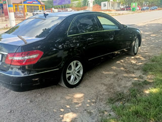 Mercedes E-Class foto 8